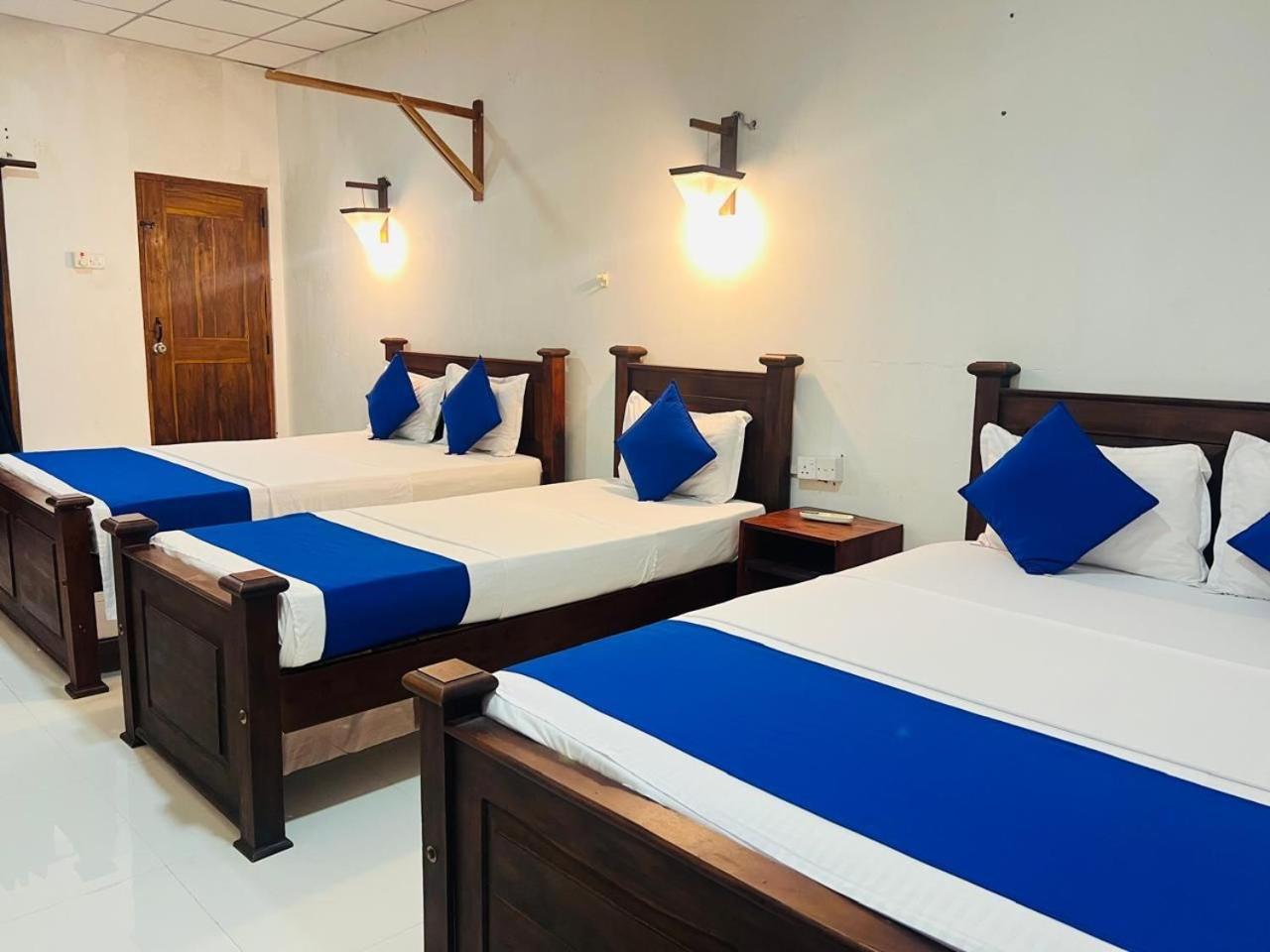 Habarana Dulwan Guest House Номер фото